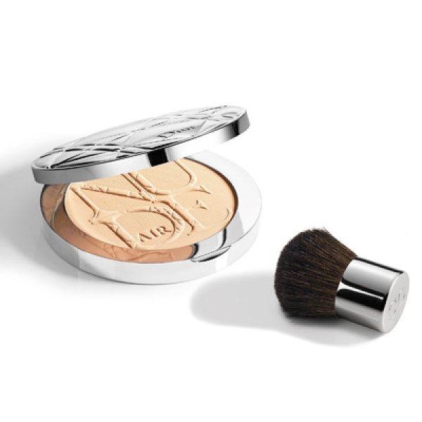 画像1: Christian Dior クリスチャン ディオール ディオールスキン ヌード エアー パウダー コンパクト #021 LINEN 10g (1)