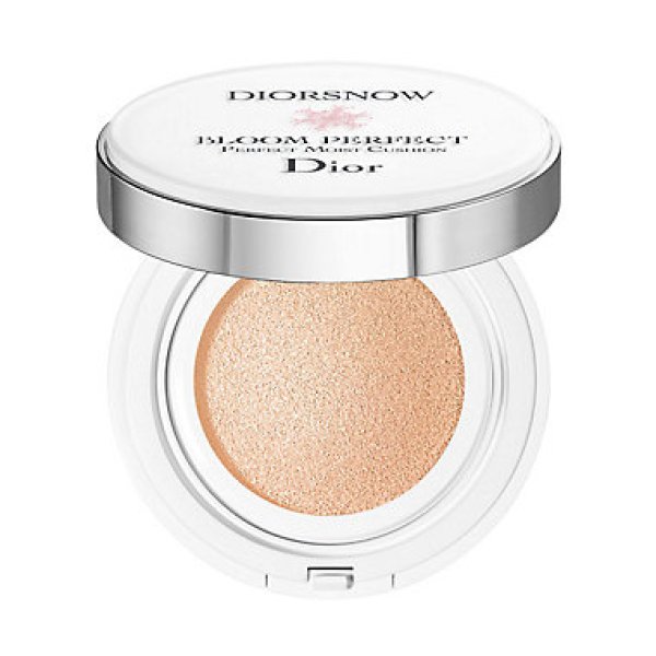 画像1: Christian Dior クリスチャン ディオール スノー ブルーム パーフェクト クッション #005 SPF50-PA+++ 15g x 2 (1)